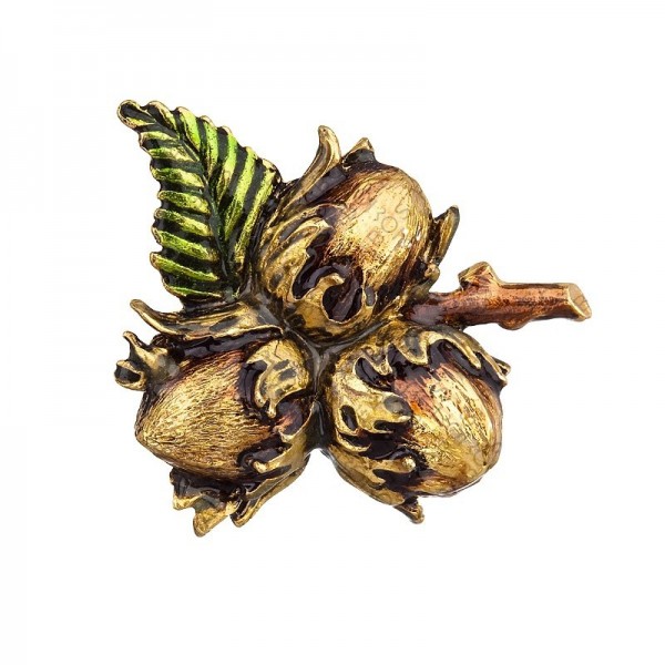 Broche noisette